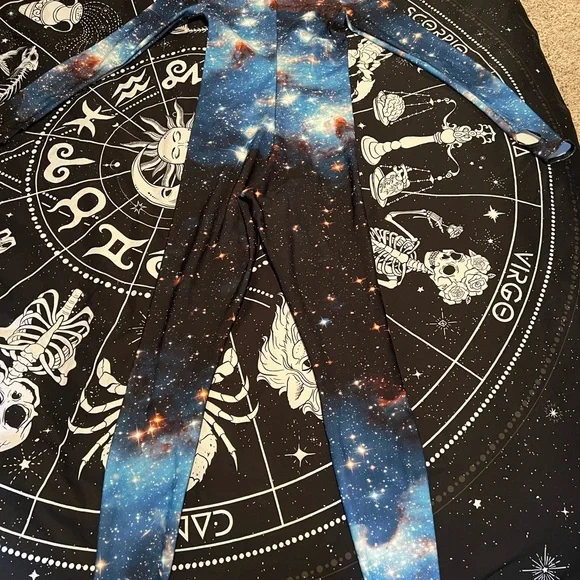 Blackmilk Blue Galaxy Snuggle Suit XS - Sample - Picture 2 of 3